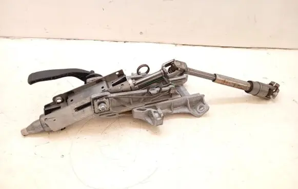 Ford Focus Steering wheel axle BV6N-3C529-EA