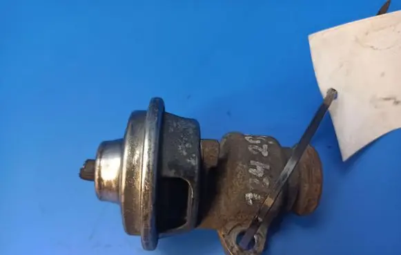 Mercedes-Benz E W124 EGR valve 0011408960 PIERBURG 72181800