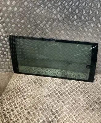 Mercedes-Benz Vito Viano W638 Side middle window/glass 6386702312 A6386702312