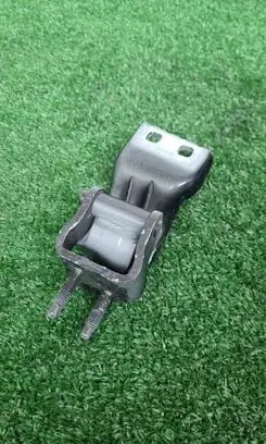 Volkswagen PASSAT B6 Tailgate/trunk/boot hinge 3C9827301D