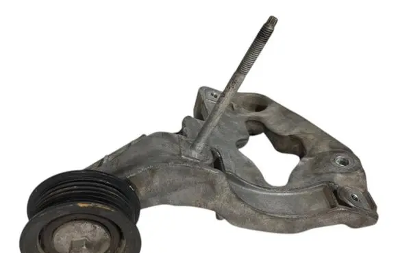 Jeep Grand Cherokee A/C compressor mount bracket VMMT0311