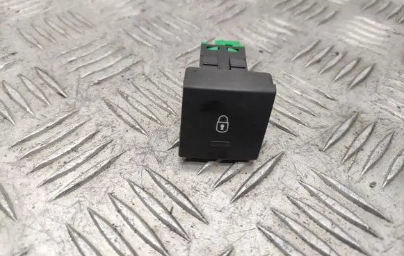 Peugeot 508 Central locking switch button 96770413ZE