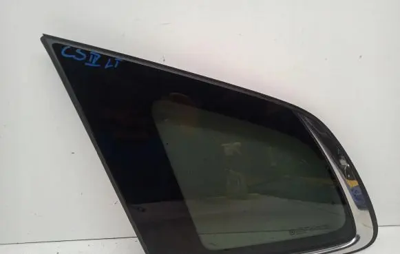 KIA Carens III Rear side window