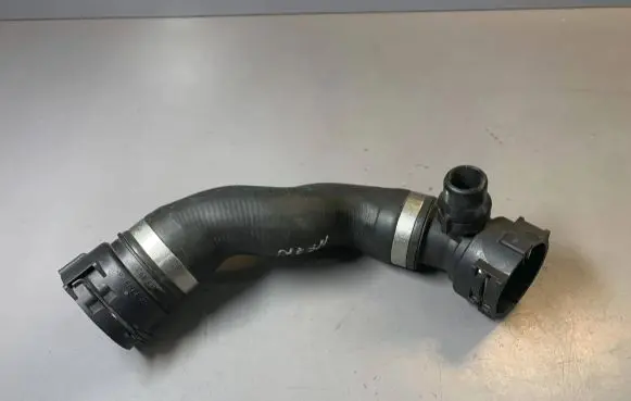 BMW 5 F10 F11 Engine coolant pipe/hose 7811983 17127811983