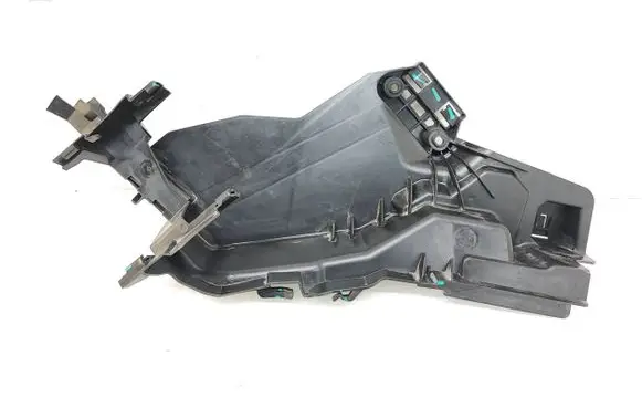 Polestar 2 Rear door exterior handle/bracket 31675649