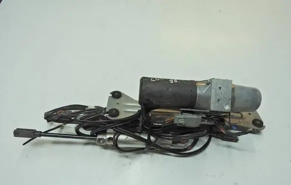 Mitsubishi Colt CZ3 Convertible roof hydraulic pump 0280161 MP0D08220088 DAI1106641