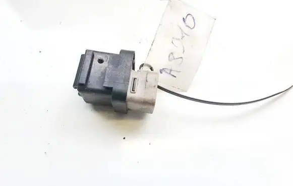 Toyota Corolla E120 E130 Glow plug pre-heat relay 2861067010 28610-67010