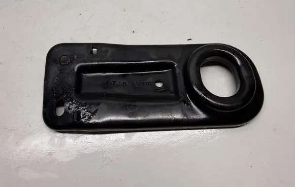 Ford Mustang VI Radiator mount bracket JR338K202A