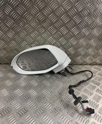 Audi A7 S7 4G Front door electric wing mirror 4G8857409