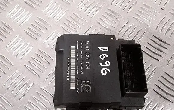 Opel Vectra C Engine control unit/module 09226554