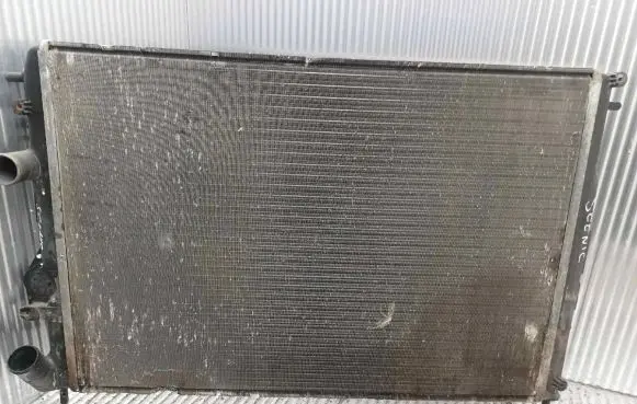 Renault Scenic I Coolant radiator 8200062691 868405P RV1260