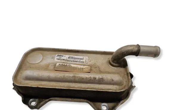 Toyota RAV 4 (XA30) Engine oil radiator 988967T 157100R01000 T0P0TA0R01