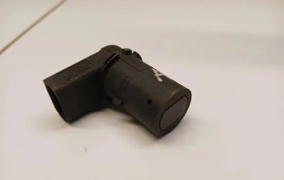 Audi A3 S3 8L Rear parking sensor holder (PDC) 4B0919275