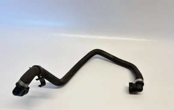 Mercedes-Benz C W204 Engine coolant pipe/hose A1725012382 PHX127253 EK667065A1P2