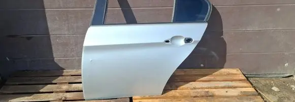 BMW 3 E90 E91 Rear door