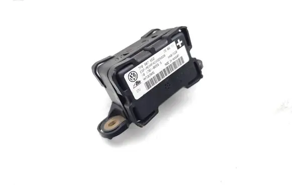 Volkswagen Passat Alltrack ESP acceleration yaw rate sensor 7P0907652 10170106593