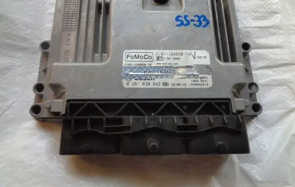 Ford Fiesta Engine control unit/module C1B112A650TA