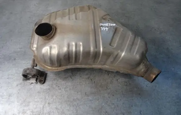 Volkswagen Phaeton Muffler/silencer TŁUMIK TLUMNIK WYDECH 3D0253611N 5.0 VW PHAETON