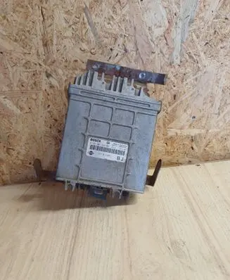 Nissan Primera Engine control unit/module 0281001629 28SA4166 237102J661