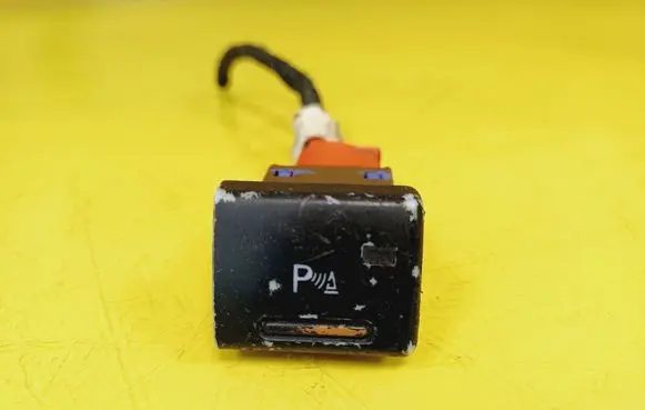 Audi A6 S6 C5 4B Parking (PDC) sensor switch 4B0919281A