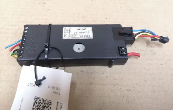 Volvo V50 Tow bar trailer control unit/module ZR2500 25170HFAS 035061