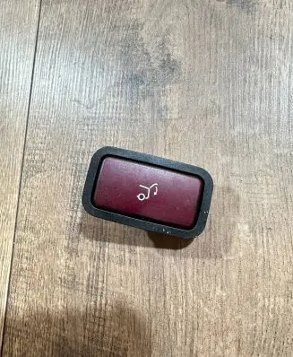 Mercedes-Benz E W212 Tailgate/trunk/boot open switch 2118219551 31020302