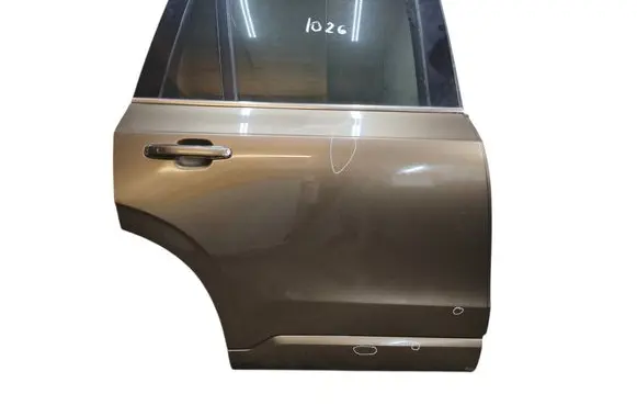 Volvo XC90 Rear door 