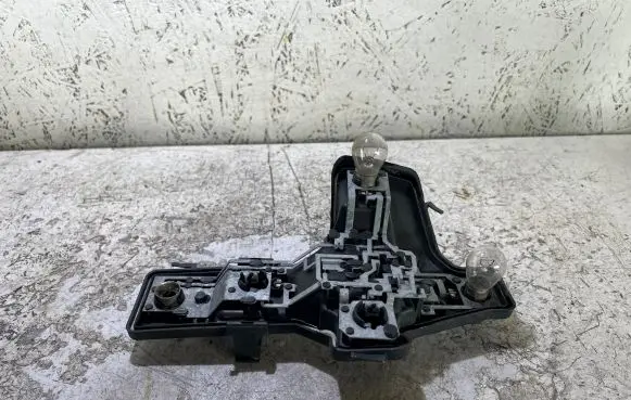 Volkswagen Golf V Tail light bulb cover holder 1T0945258D