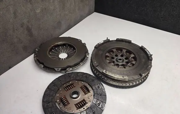 Mercedes-Benz Sprinter W907 W910 Clutch set kit A6540302701 A654 0302701
