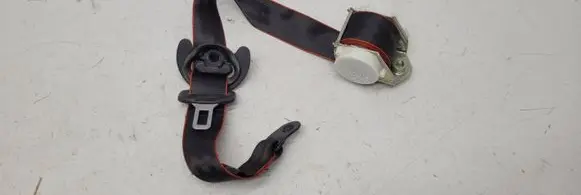 Volkswagen Amarok Rear seatbelt 2H0857811 34165693