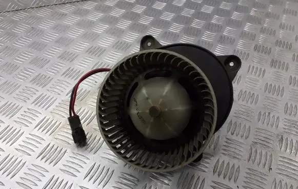 Chrysler PT Cruiser Front door blower motor 985201Q