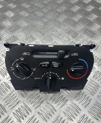 Peugeot 206 Climate control unit 99210