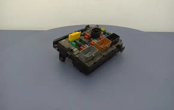 Peugeot 307 Fuse box set 9659741880
