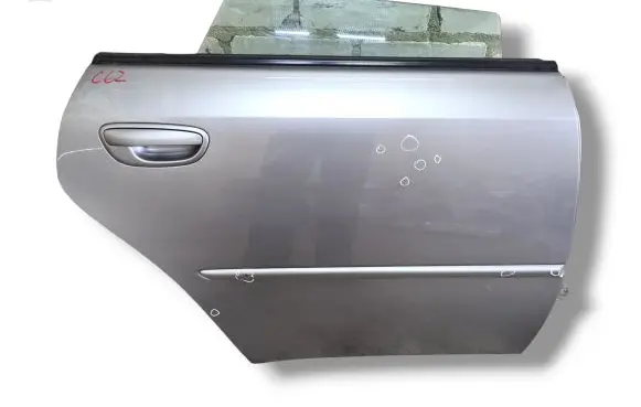 Subaru Legacy Rear door