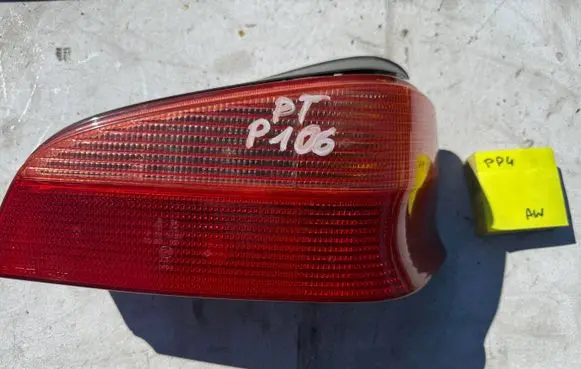 Peugeot 106 Rear/tail lights 