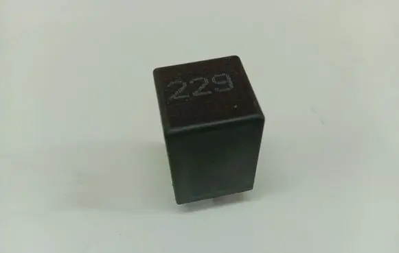 Audi A4 S4 B5 8D Other relay 431955531