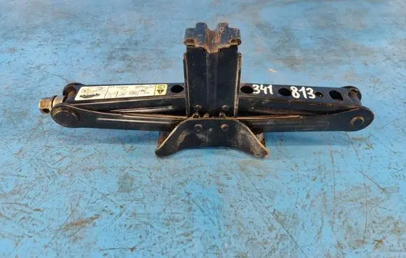 Ford Escape III Lift Jack CJ5C17080AB