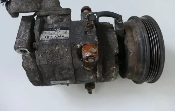 Toyota RAV 4 (XA20) Air conditioning (A/C) compressor (pump) 447220-4303