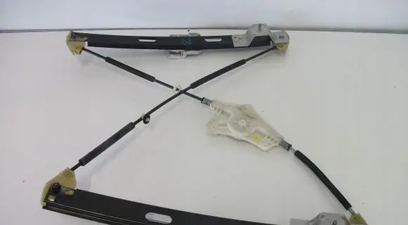 Seat Leon (5F) Front door electric window regulator 5F4837462C