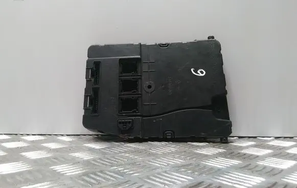 Renault Scenic II - Grand scenic II Comfort/convenience module 8200309690