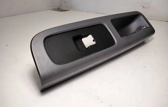 Volvo V50 Front door interior handle trim 8679474 3865