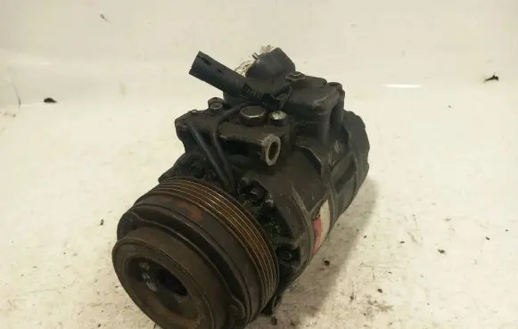 BMW 7 E38 Air conditioning (A/C) compressor (pump) 447220 HFC1348