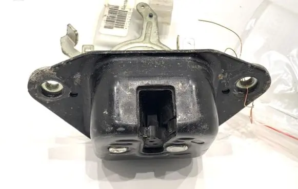 Honda Civic Tailgate exterior lock 