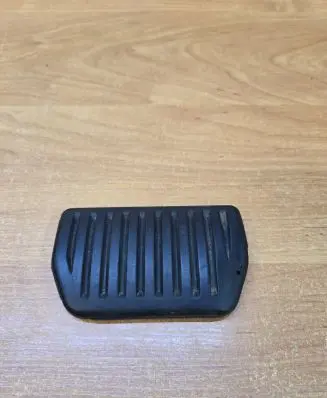 Volvo XC70 Brake pedal 6G922457BA