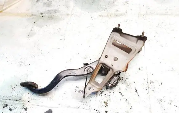 Opel Vectra B Brake pedal