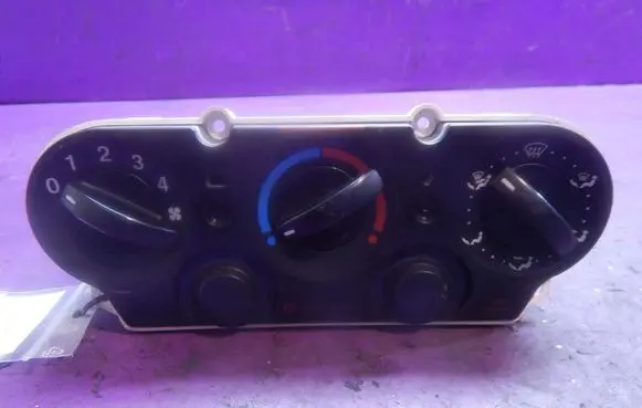Ford Fiesta Climate control unit 2S6H18549BE