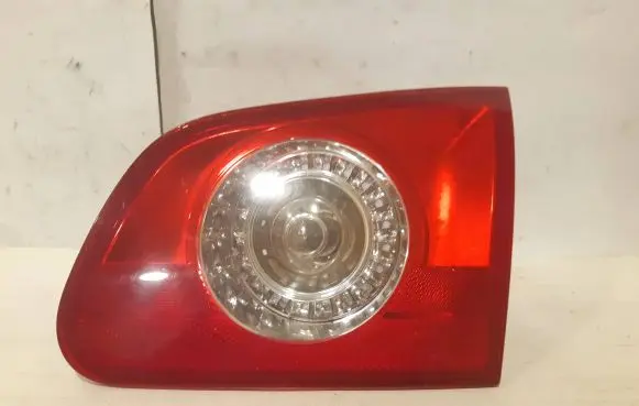 Volkswagen PASSAT B6 Tailgate rear/tail lights 3C9945094