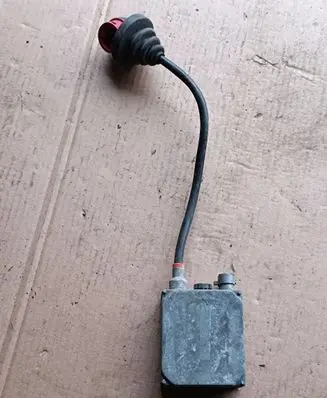 BMW X5 E53 Headlight ballast module Xenon 5DV00776041 6386708