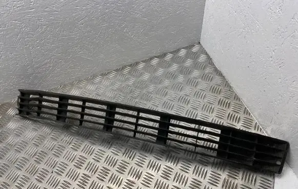 Audi 100 S4 C4 Front bumper lower grill 4A0853683K 4A0853683F