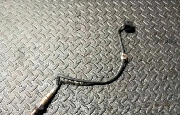 BMW 5 F10 F11 Lambda probe sensor 7576673